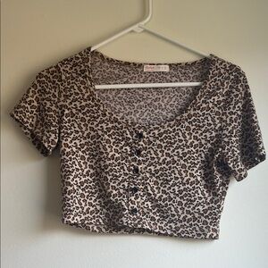 ROMWE Brown Leopard Print Button Front Crop Top